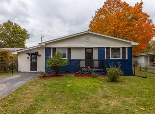 303 Springhill Dr, Paris, KY 40361