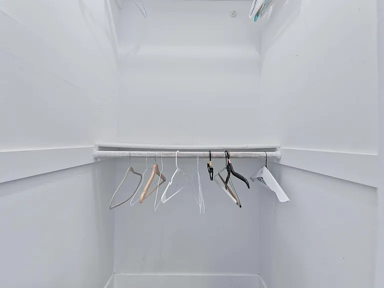 412 Drew St #4 — Photo 16