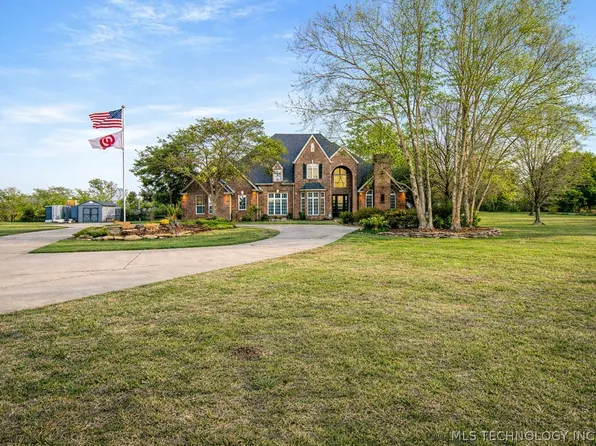 24206 N 3962nd Rd, Bartlesville, OK 74006