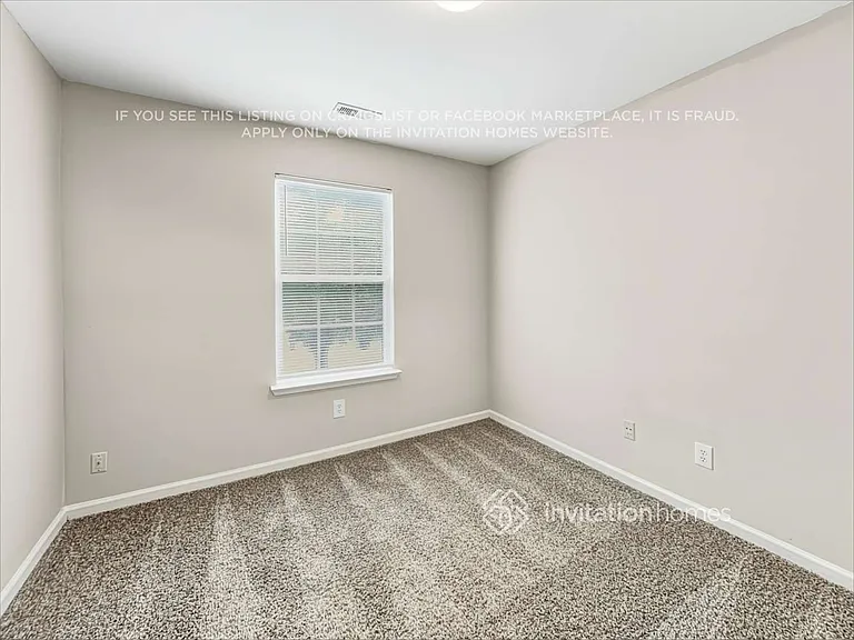 3940 Laurel Glen Dr — Photo 13