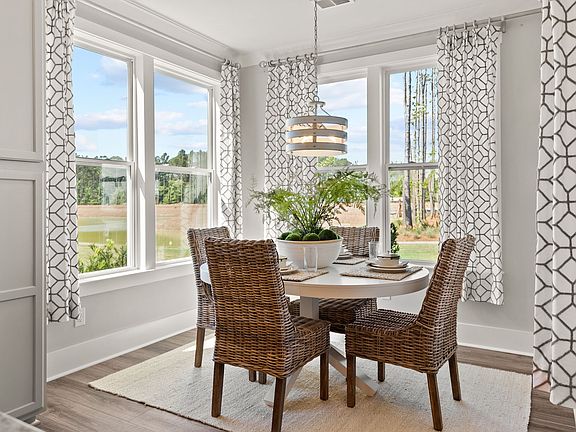 7th image of this home