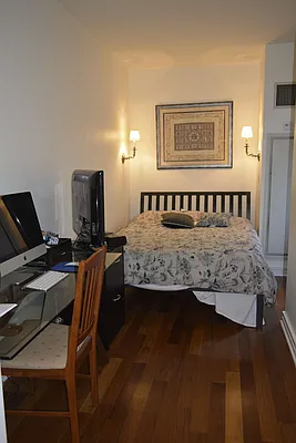 Rented by BLU Real Estate | media 14