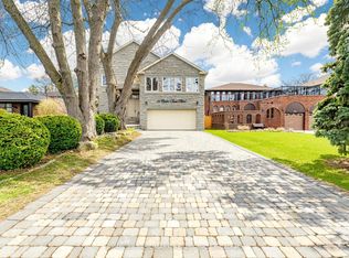 52 Cedar Brae Blvd, Toronto, ON M1J 2K5