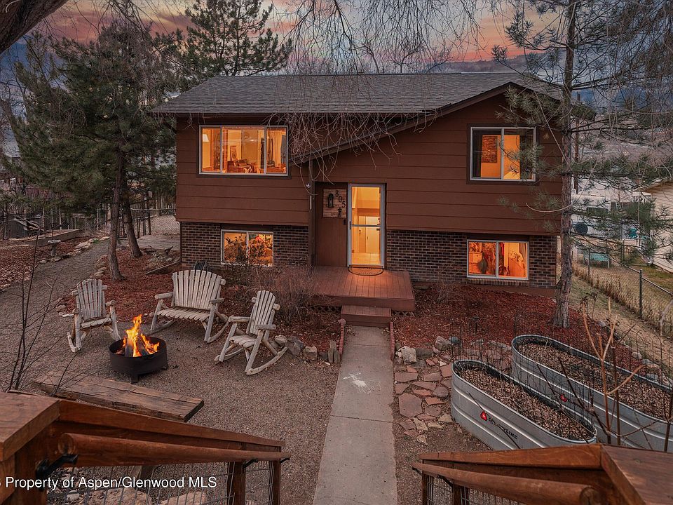 1st image of 805 Munro Ave