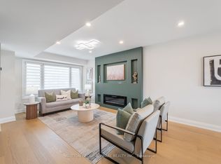 765 Oklahoma Dr #42, Pickering, ON L1W 3C9