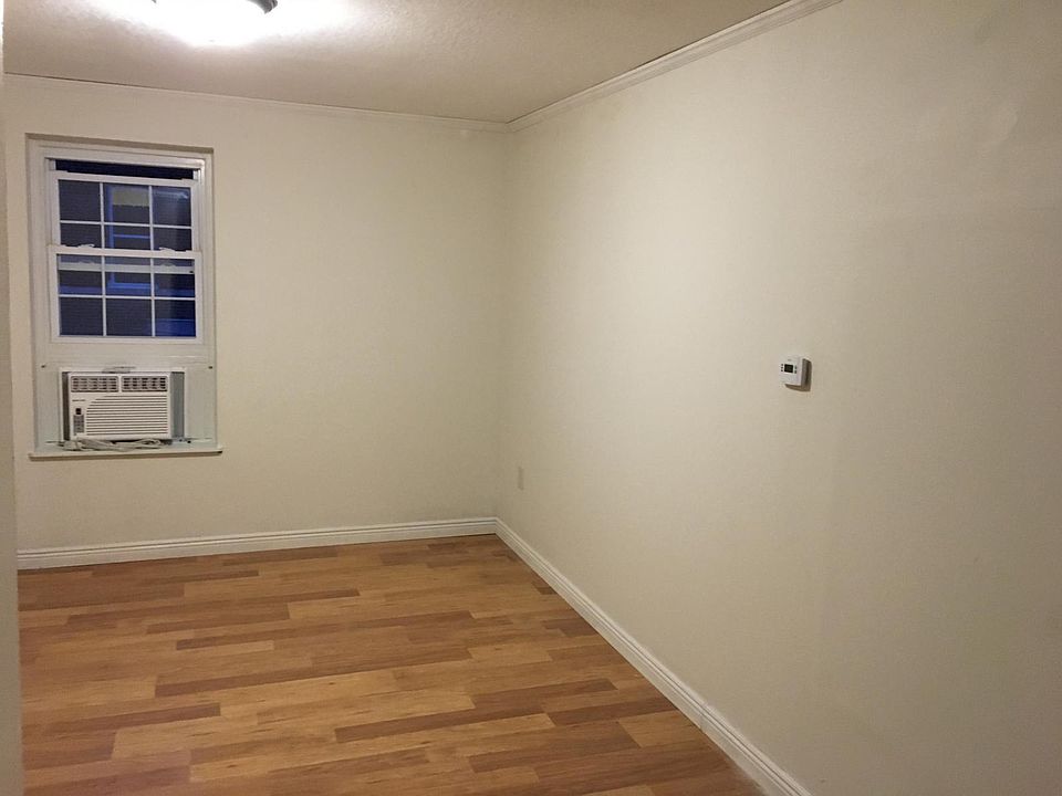 2nd image of 503 Nichols St APT 3