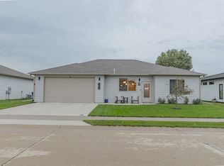 3722 Lincoln Ave, Spirit Lake, IA 51360