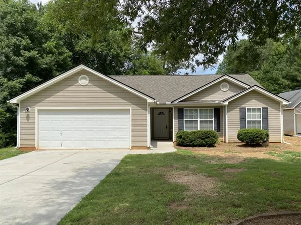 766 Moss Side Dr, Bethlehem, GA 30620