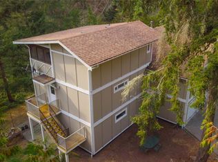 9891 Spalding Rd, Southern Gulf Islands, BC V0N2M3