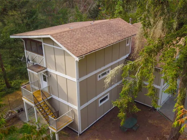 9891 Spalding Rd, Southern Gulf Islands, BC V0N 2M3