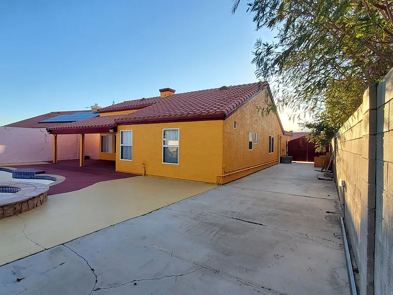4216 Fino Cir — Photo 29