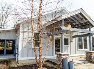 121 S Griffith St, New Buffalo, MI 49117