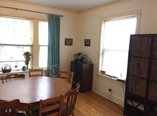 1972 W Winona St, Chicago, IL 60640