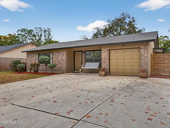 4th image of 6246 ALFREDO Drive W