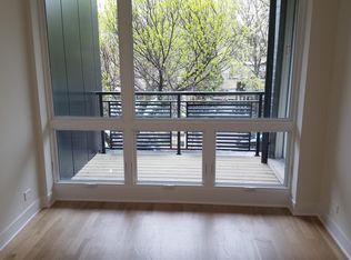 1840 S Canalport Ave #2, Chicago, IL 60616