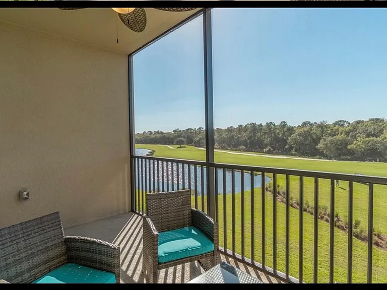 17510 Gawthrop Dr #305 — Photo 11