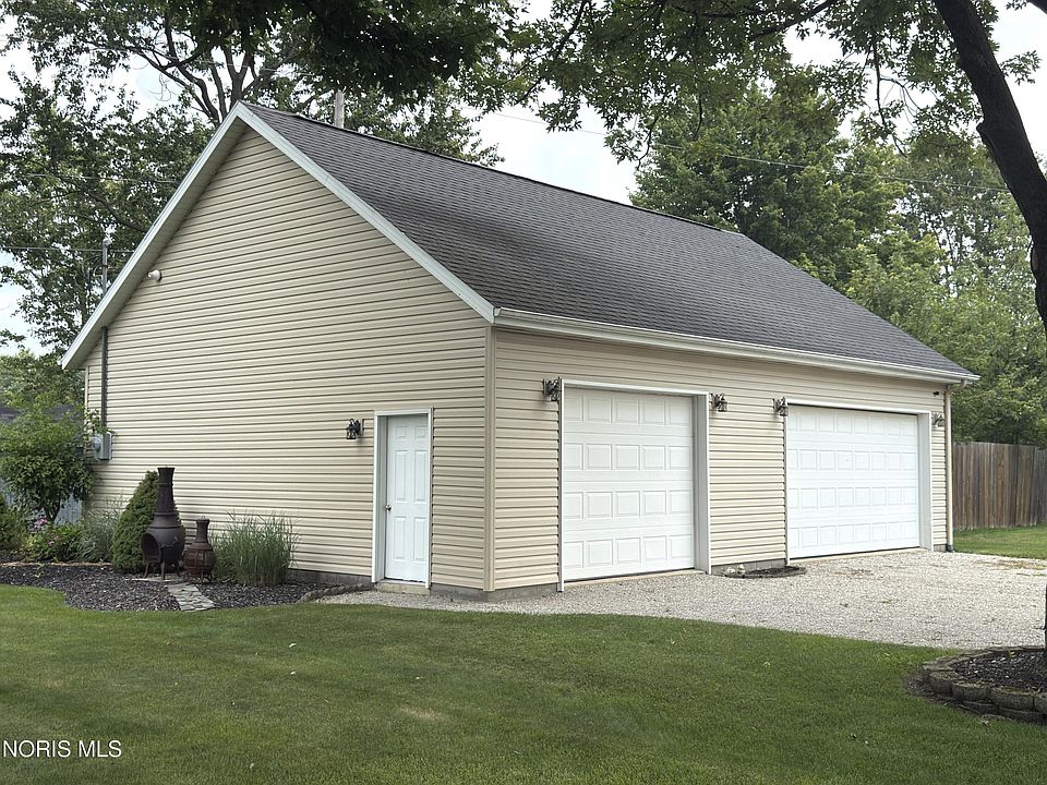 2nd image of 27919 Watson Rd