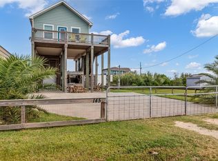 145 Jewel Dr, Crystal Beach, TX 77650