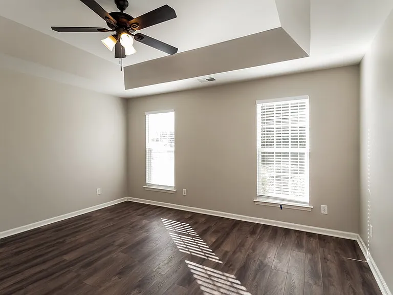 1001 Andrea Pl — Photo 9