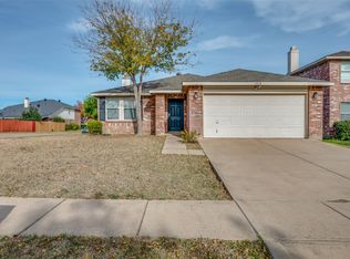 3928 German Pointer Way, Fort Worth, TX 76123