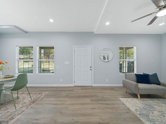 5th image of 1234 KAYTON AVE