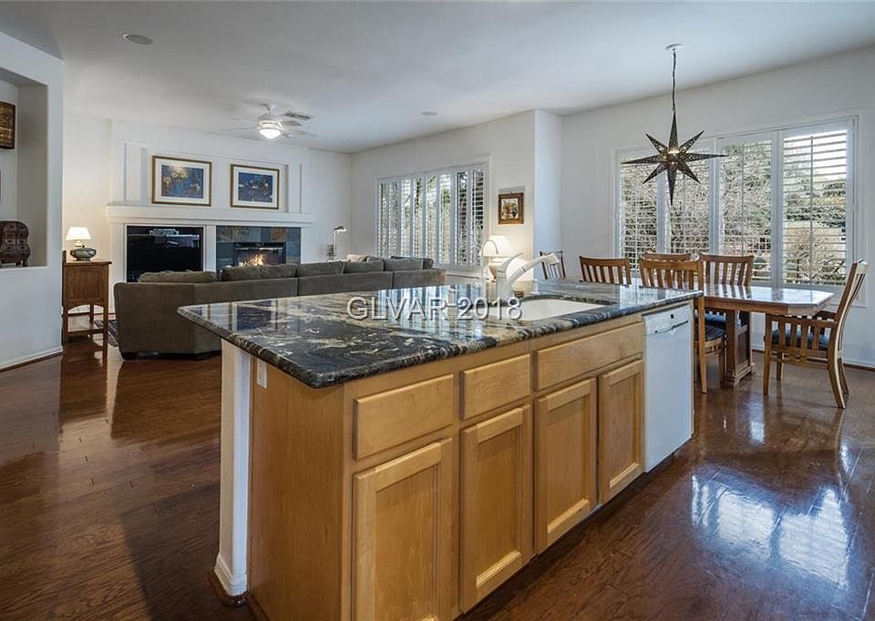 1st image of 7 Panther Creek Ct