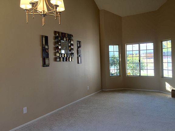 4th image of 23211 Mansfield Ln