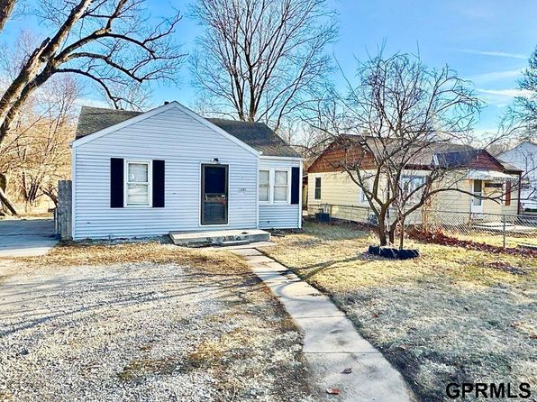 3331 Forest Lawn Ave, Omaha, NE 68112
