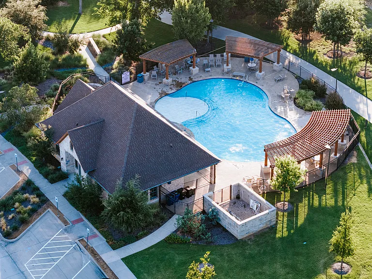 7827 Piedmont Ave — Photo 34