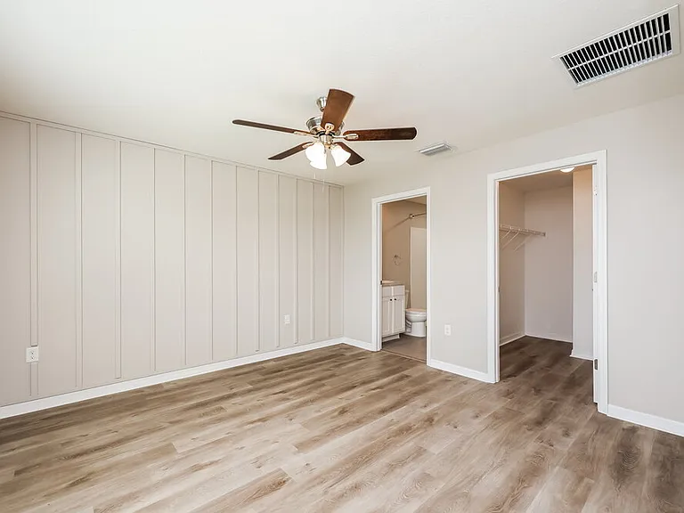 11702 Miracle Mile Dr — Photo 10
