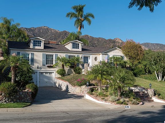3rd image of 610 S Sunset Canyon Dr