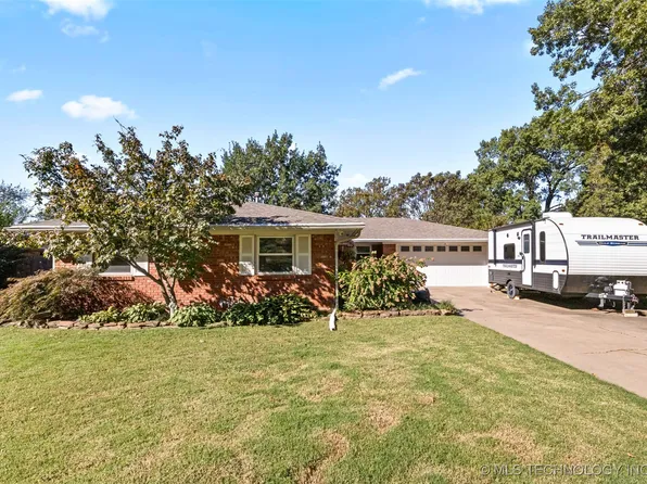 1401 SE Greystone Ave E, Bartlesville, OK 74006