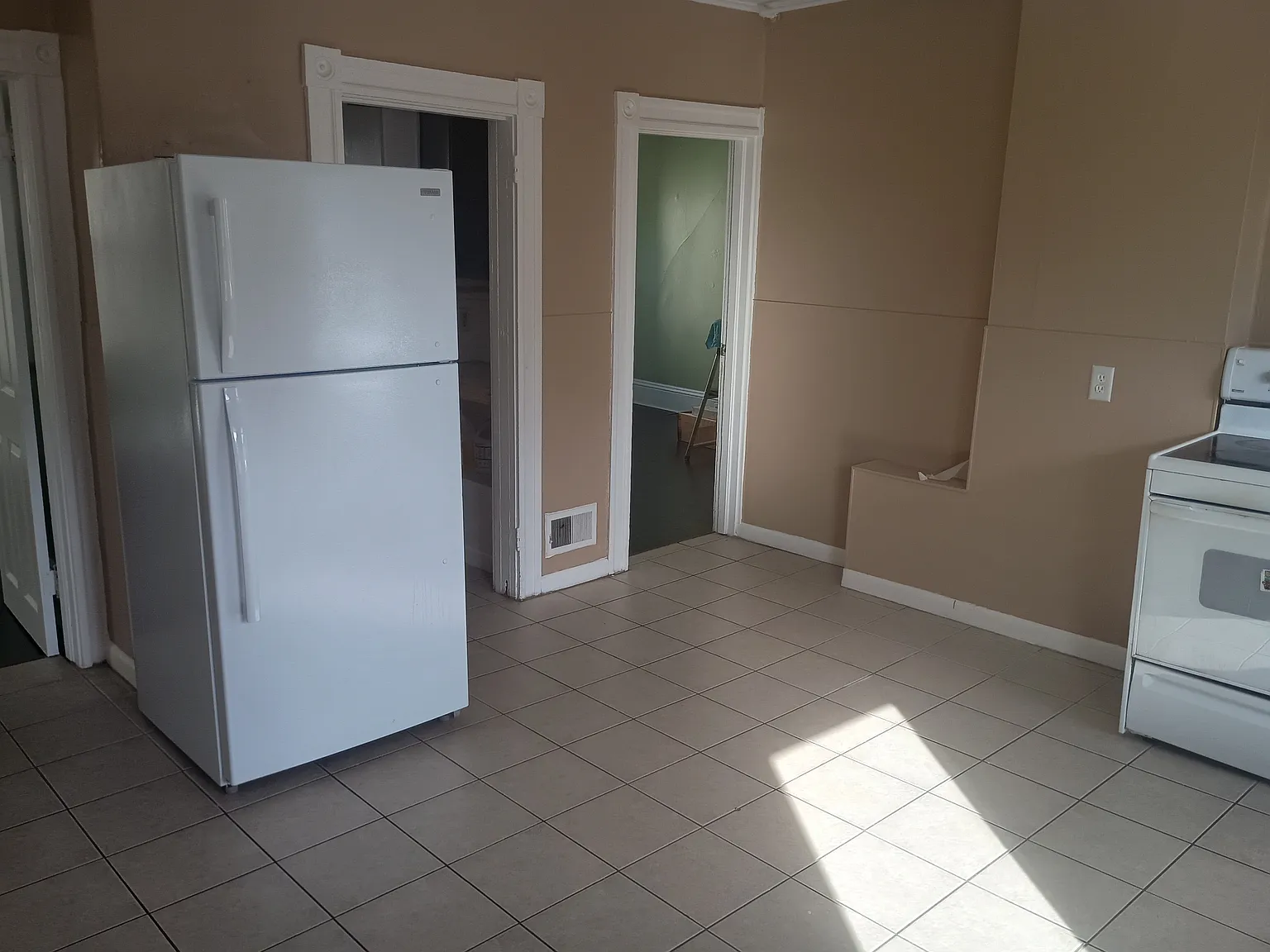 133 Smalley St — Photo 3