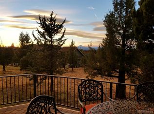 10798 Village Loop, Redmond, OR 97756