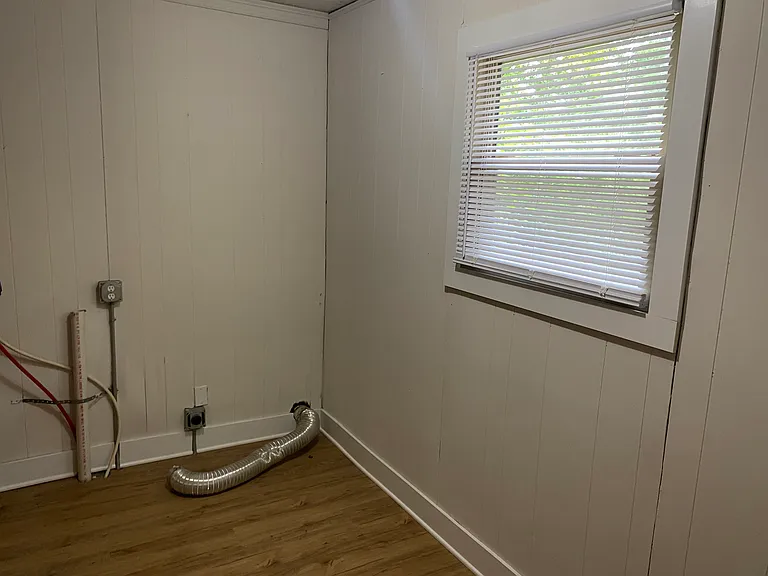 212 Clay St — Photo 12