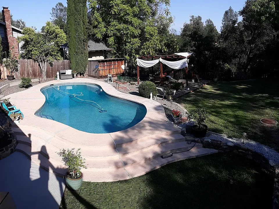 3030 Winding Way