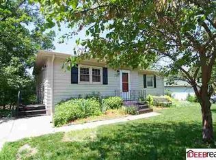 710 Bellevue Blvd S, Bellevue, NE 68005