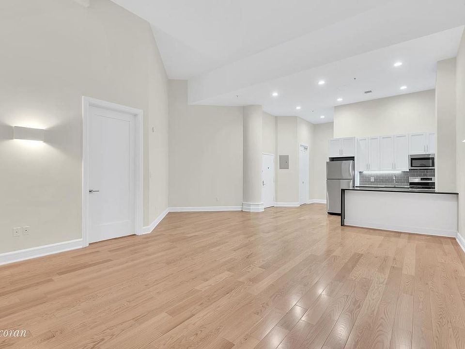 1st image of 1919 24th Ave APT L119
