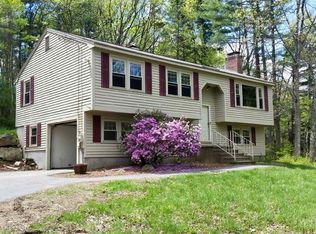 13 Beacon Hill Rd, Derry, NH 03038