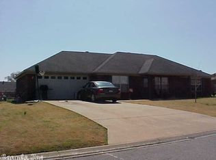 19 Hawk Dr, Vilonia, AR 72173