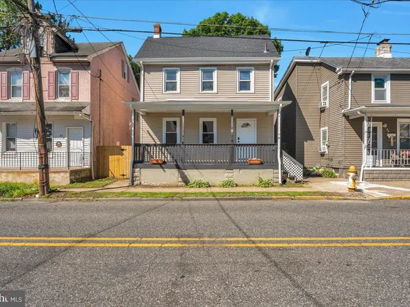 61 E Barber Ave, Woodbury, NJ 08096