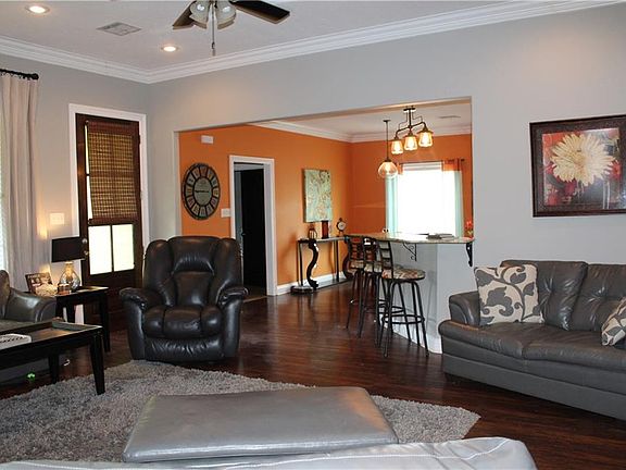 5th image of 636 Jewell Ln