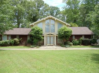 793 Consolation Church Rd, Whitesburg, GA 30185