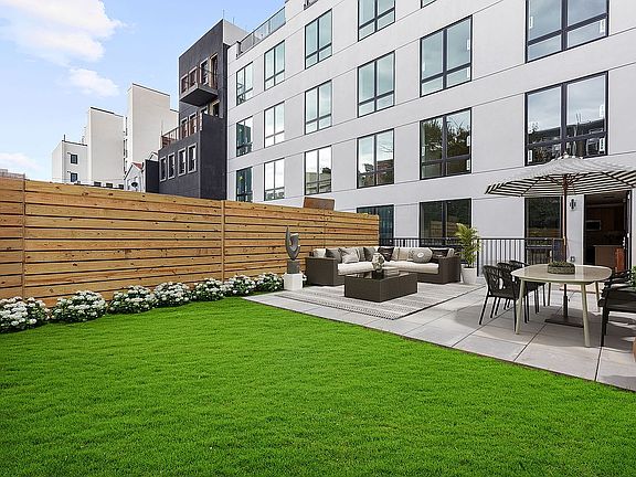 2nd image of 1222 Putnam Ave #1B