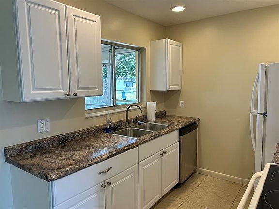 2nd image of 2275 4th Ln