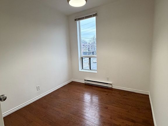 5th image of 968 Bathurst St #4