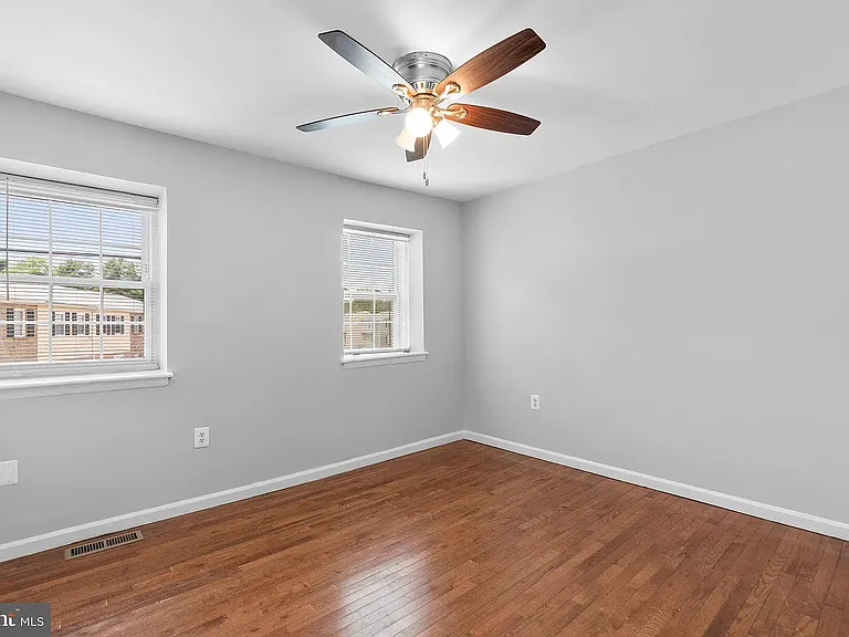 8241 Parham Ct — Photo 4