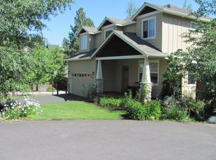 61194 Sleepy Ct, Bend, OR 97702