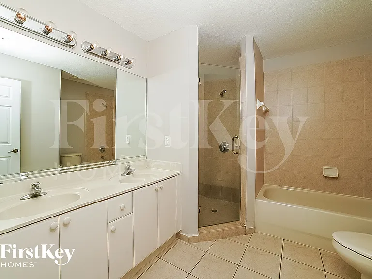 14054 SW 260th St #105 — Photo 10