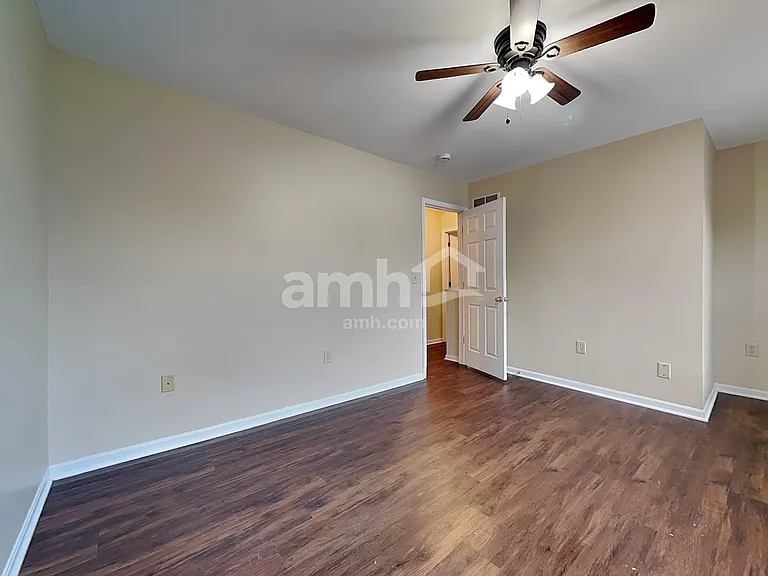6443 Lantern Way — Photo 11